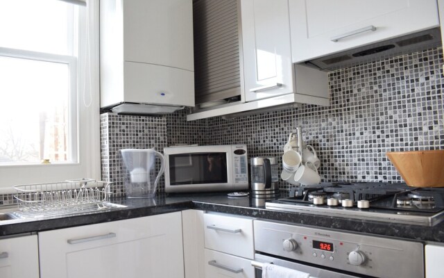 1 Bed Flat in West London