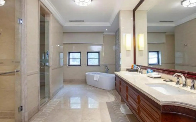 Zhenjiang Xijindu Ancient Street Argyle Boutique Hotel