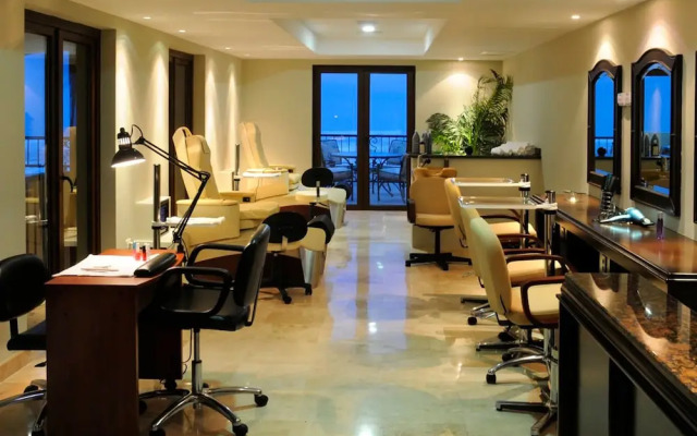 Las Villas Hotel & Golf by Estrella del Mar