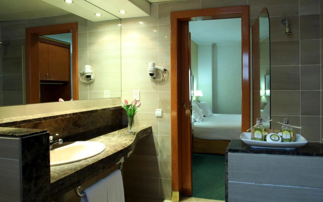 Acacia Suite