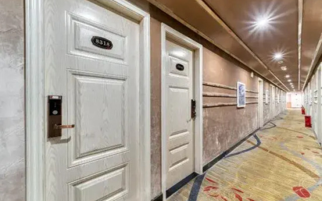 Jinye Hotel (Shanghai Sanlin Subway Station)