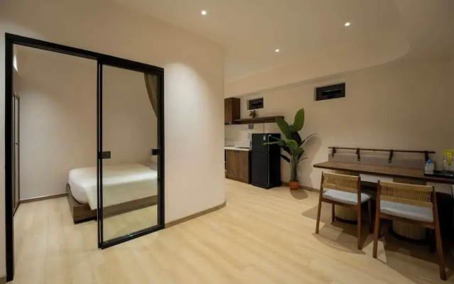 Lune Boutique Hotel & Apartment Da nang