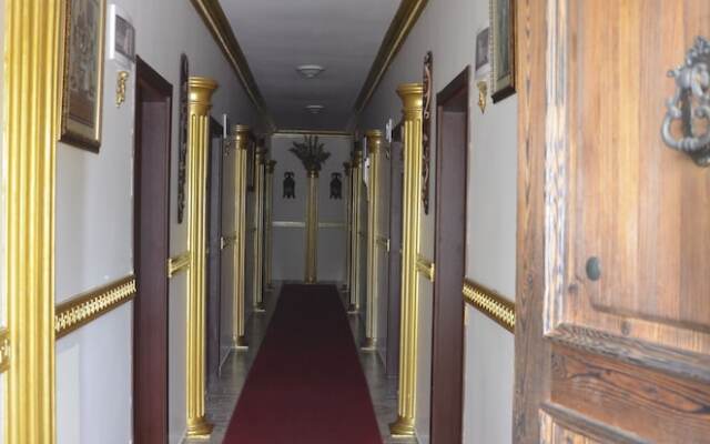 Santa Roza Hotel