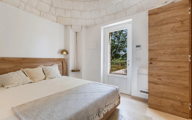 3474 Trulli Dafani by Perle di Puglia
