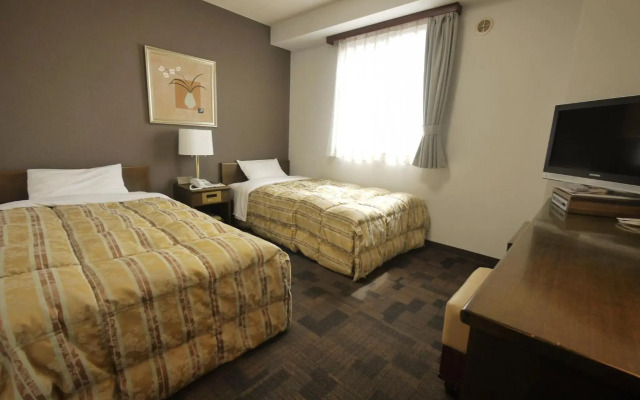 Hotel Route-Inn Court Minami Alps