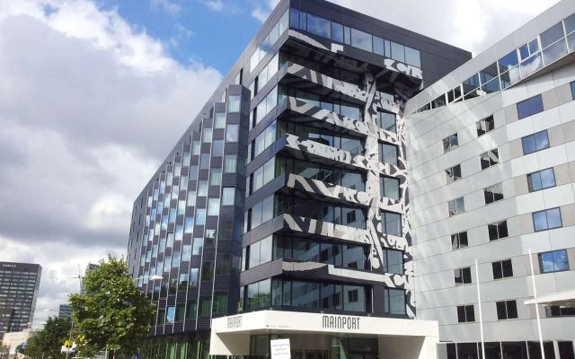 Mainport Hotel Rotterdam, a Hilton Affiliate Hotel
