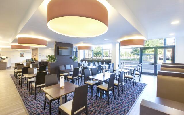 Holiday Inn Express Middlesbrough - Centre Square by IHG