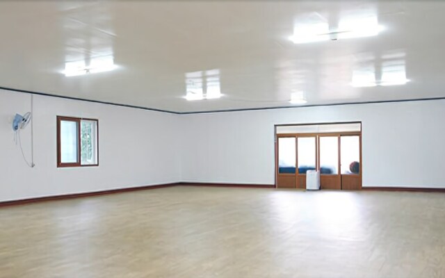 Taean West Pine Pension