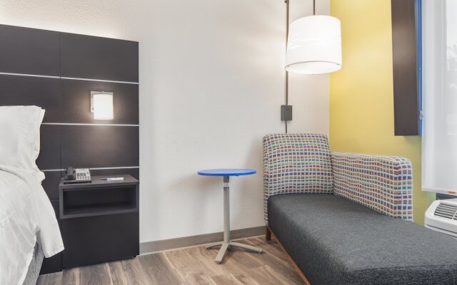 Holiday Inn Express & Suites Hardeeville - Hilton Head by IHG