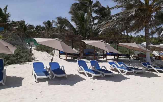 Playa Las Palmas Glamping Tulum
