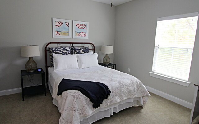 White Sands at Parks Edge