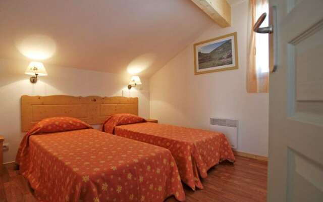 Apartment in Wooden Building in the Nice Superdévoluy