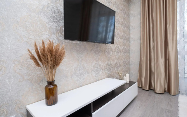 Comfort apartments on Razvedchik Akhmerova Street 3