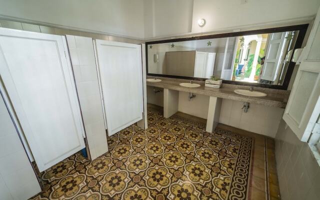 El Castillo Del Marquez