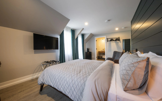 Square Victoria Maison Hôtelière