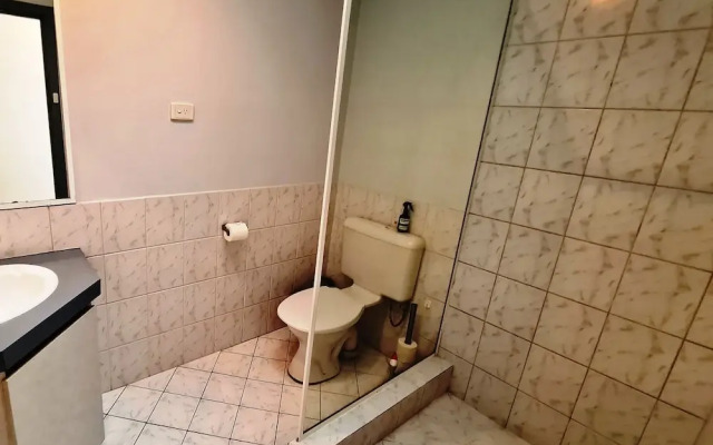 OCEANS 4 Holiday or Business Apartment