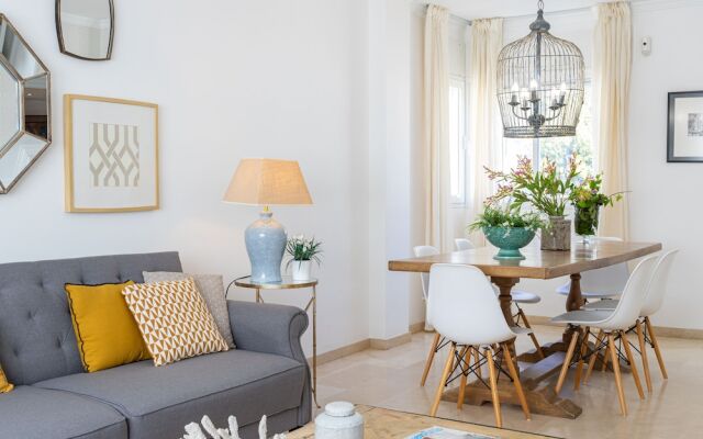 Genteel Home Paseo de Reding II