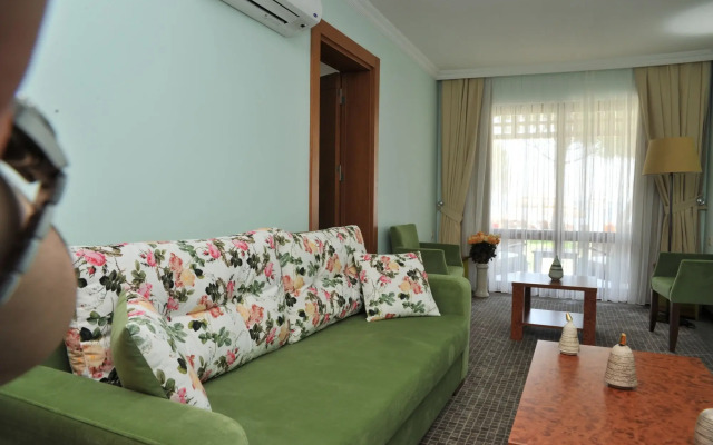 Hotel Marma Beach
