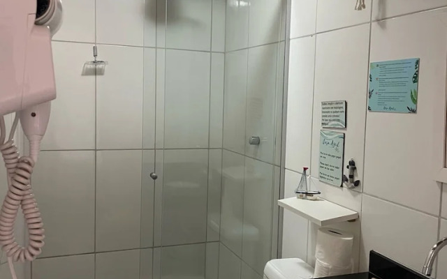 Suites Casa Azul-Vila do Abraão - conforto, limpeza, ótima localização