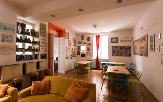 A Casa di Amici Boutique Hostel