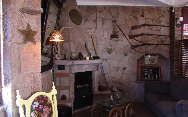 Assos Hunters Hotel - Special Class ( Adults Only)