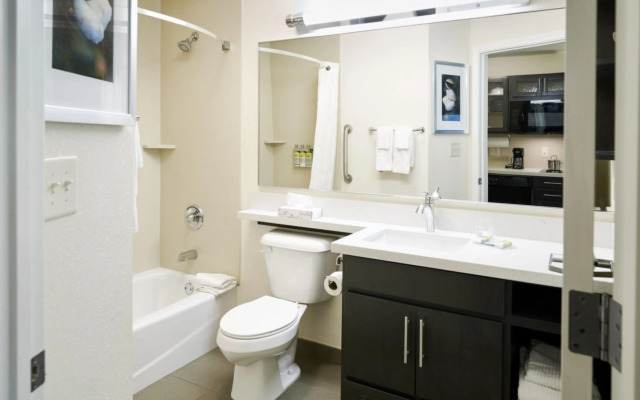 Sonesta Simply Suites Boston Braintree