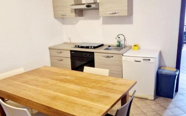 Borgo Volciano Garda Lake App.2