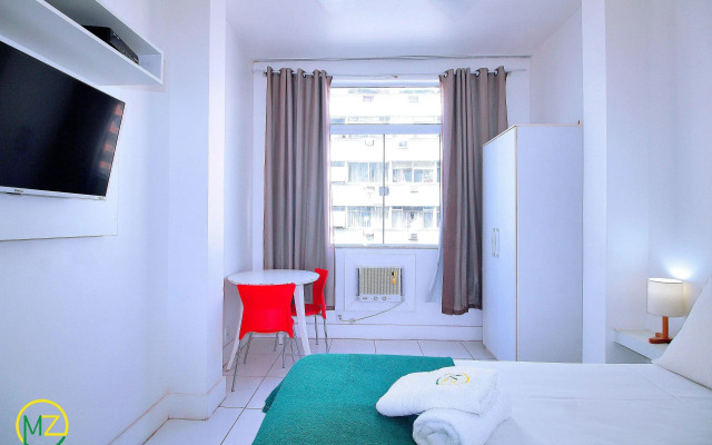 Studio vista mar para 4 pessoas em Copacabana