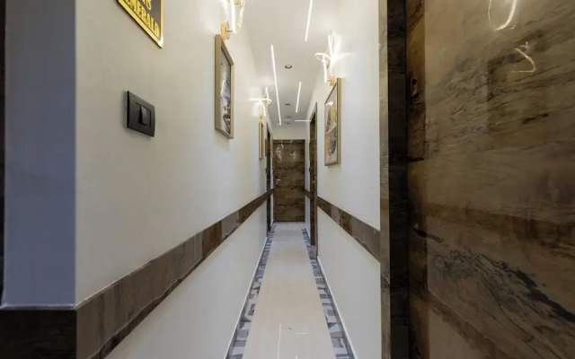 Hotel Larmont Luxury