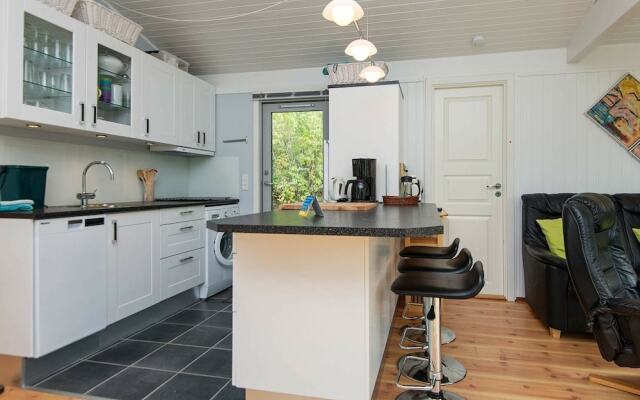 Comfy Holiday Home in Fårvang With Swimming Pool