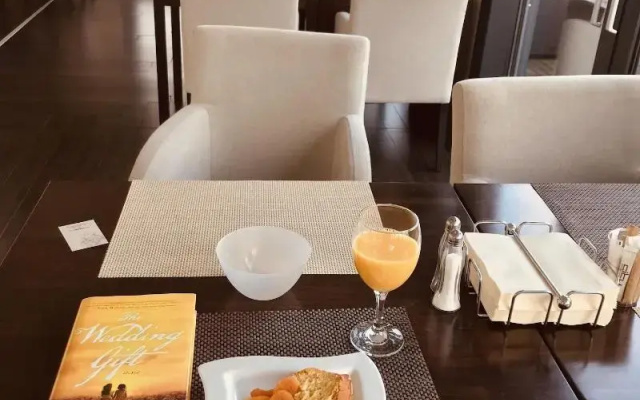 City Boutique Hotel