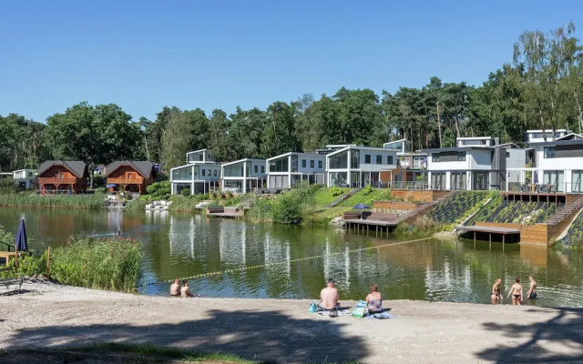 Wooden Chalet With Wifi Near Brunssummerheide