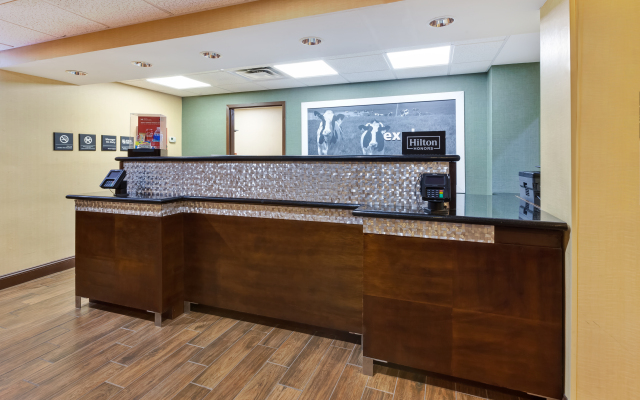 Hampton Inn Cincinnati Airport - North