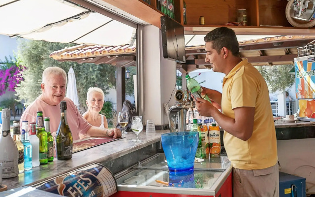 The Ship Inn Hotel and Villas
