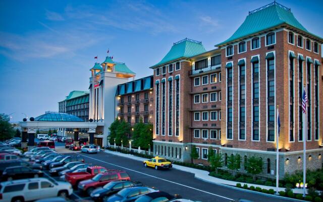 Crowne Plaza Louisville Airport Expo Ctr by IHG