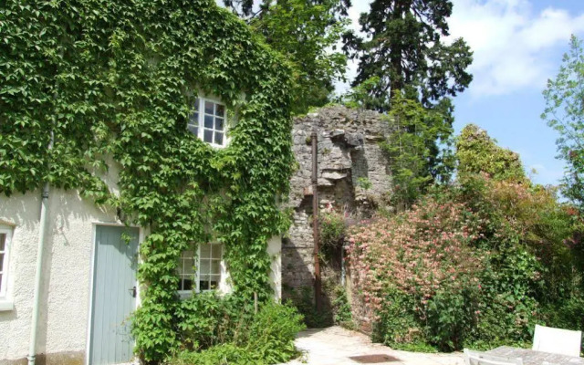 Castle House B&B