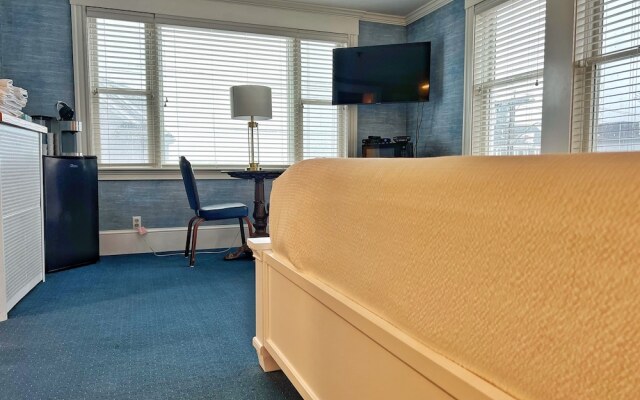 The Winthrop Arms Hotel And Restaurant