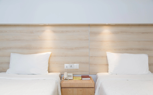 Summer View Hotel – Guest Rooms – Singapore