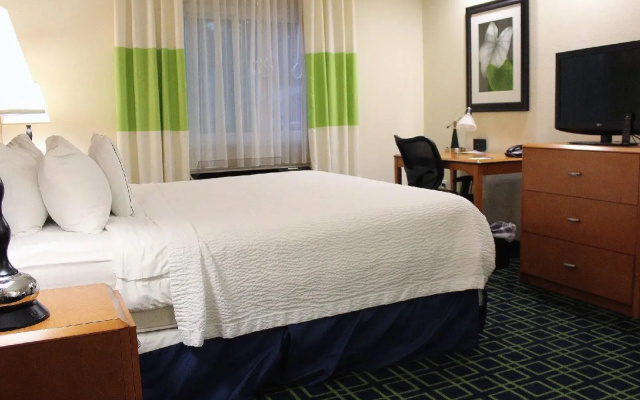 Fairfield Inn & Suites by Marriott San Francisco San Carlos