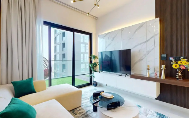 Business Bay - Binghatti Canal 1403