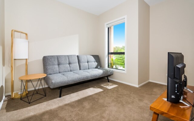 Unsworth Height New 3 Bedrooms Unit