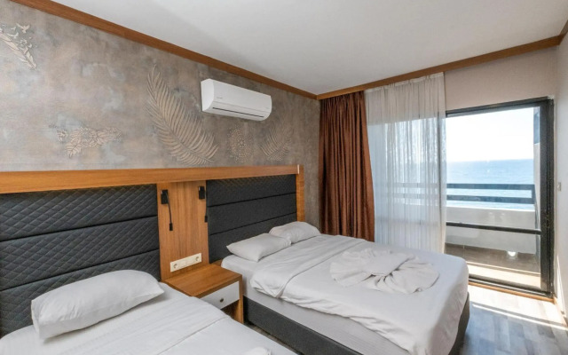 Sunday Beach Hotel