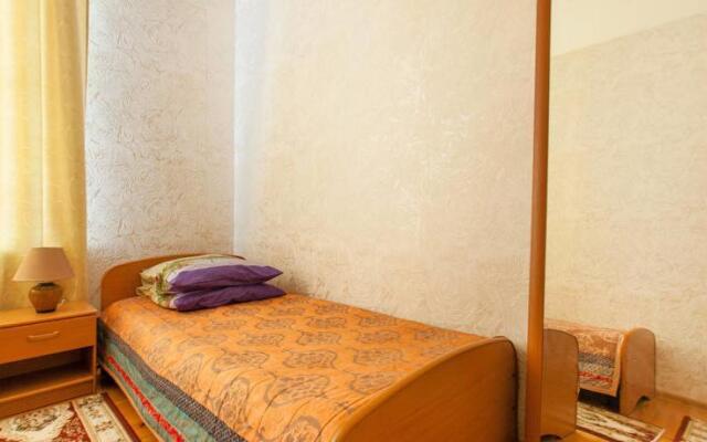 Guesthouse on Kyzyl-armeyskaya