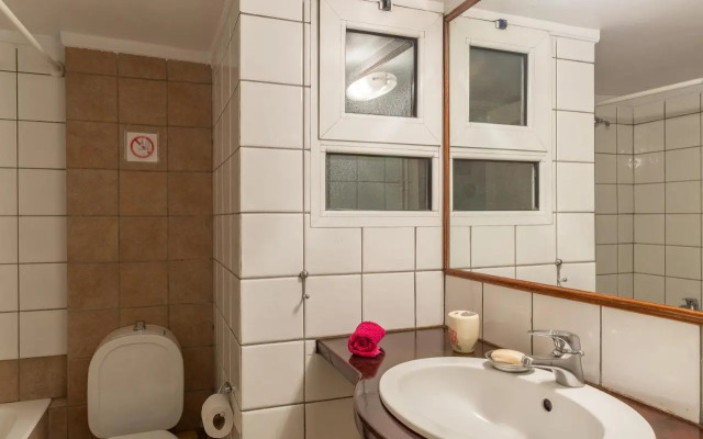 Art Deco Spacious Appartment close to centre