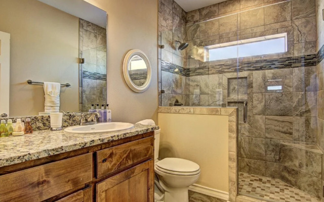 Cliffside Paradise RG 308