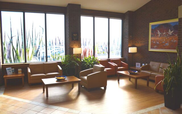Quality Inn & Suites Gatineau