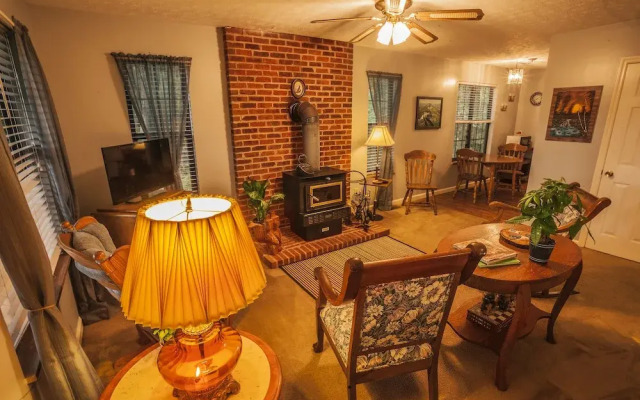 Nolichuckey Bluffs Cabins