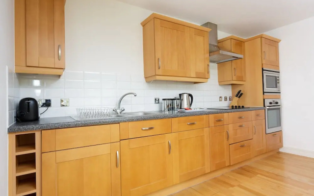 Live in Leeds Millenium Square Apartment
