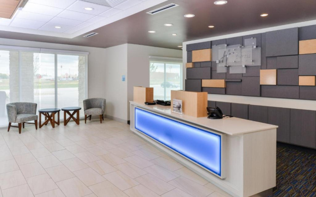 Holiday Inn Express & Suites Ogallala by IHG