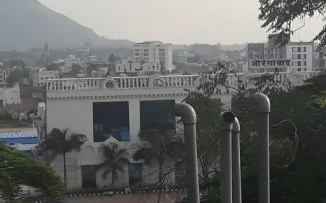 Hotel Pariwar
